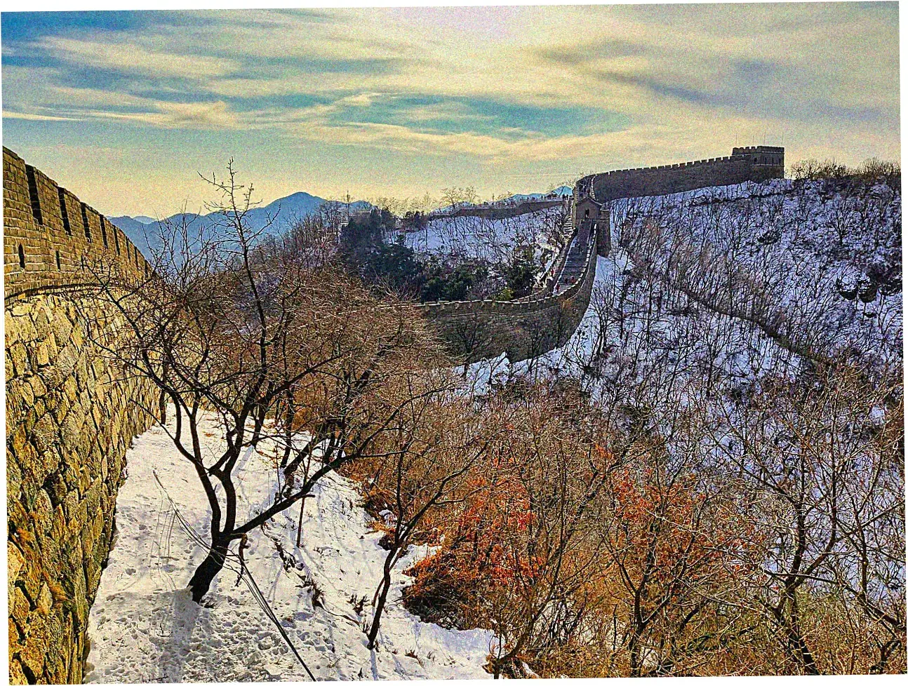 What's the best time to visit Southern Great Wall?