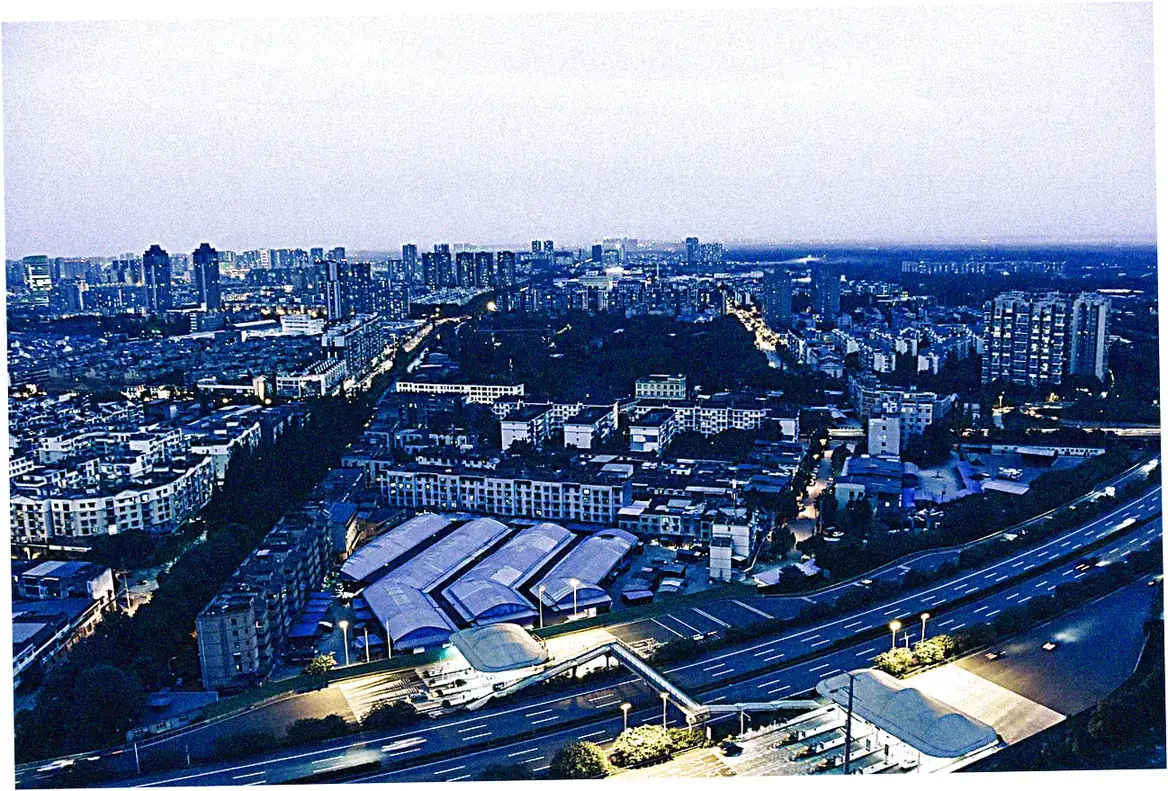 Best places to buy authentic Chengdu ceramics