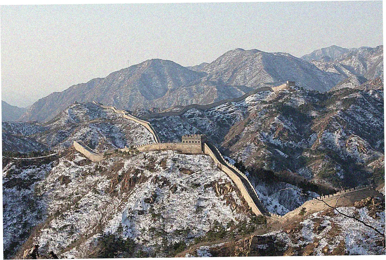 Great Wall towers comparison with other global fortifications