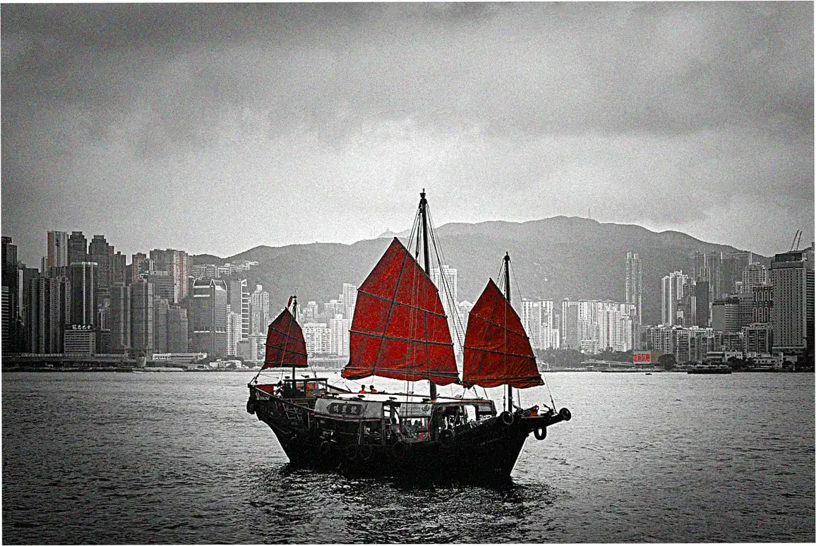What equipment is needed for dragon boat racing?