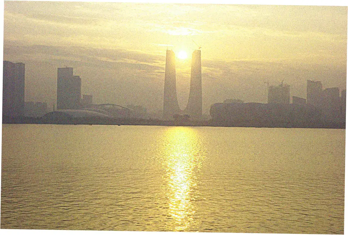 Hangzhou's Food and Tea Culture