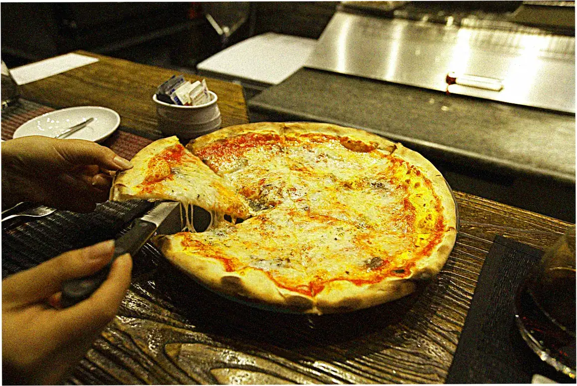 Where and How to Eat: A Practical Guide