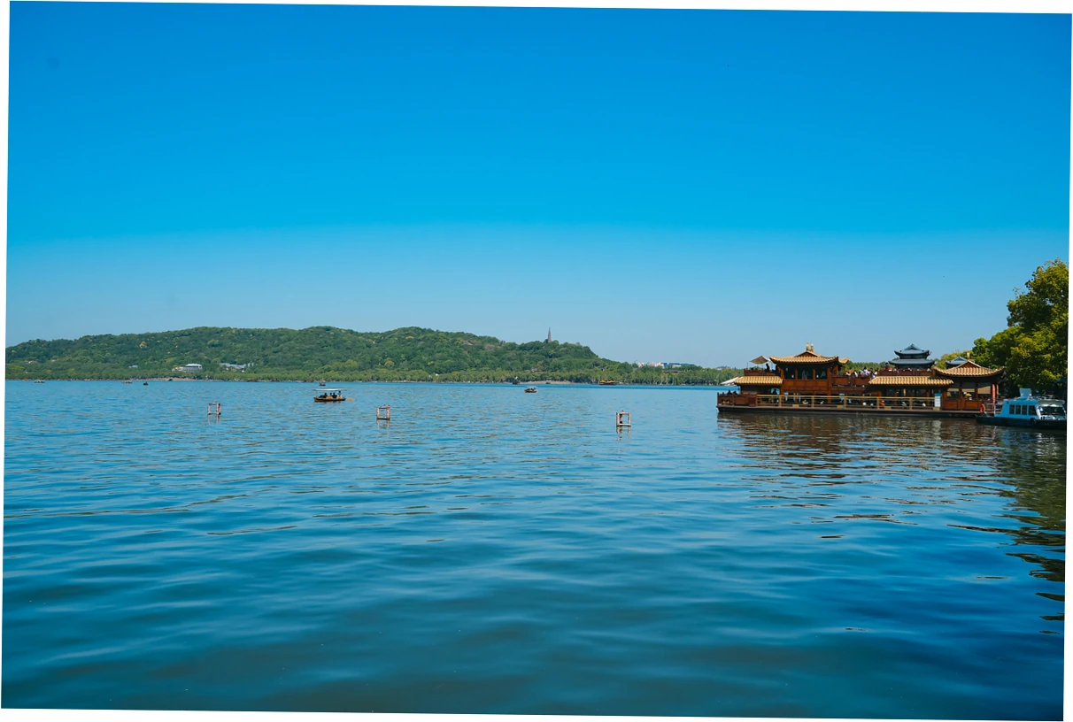 Best Time to Visit Hangzhou from Shanghai for a Day Trip