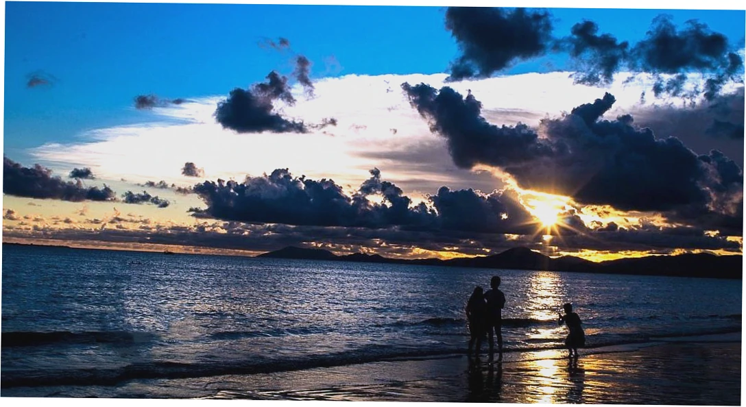 Yalong Bay Beach Guide: Everything You Need