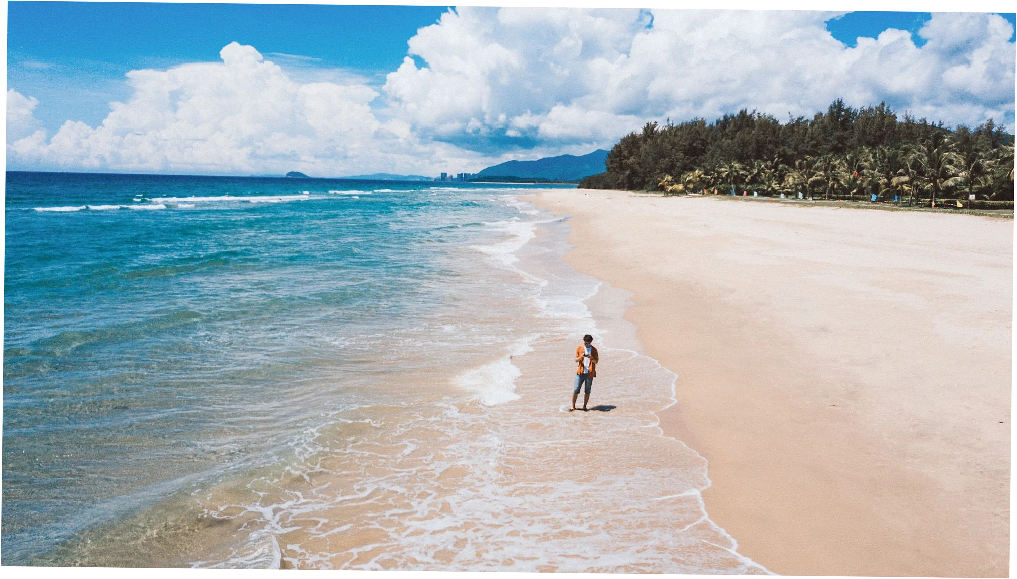 How does Yalong Bay compare to other Sanya beaches?